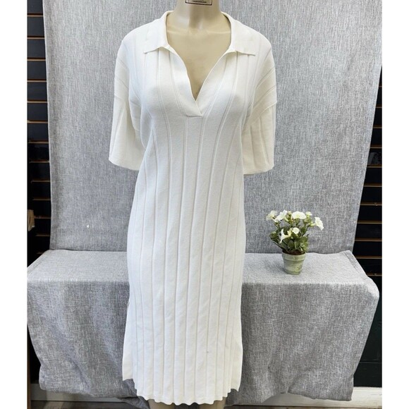 H&M Dresses & Skirts - H&M Ivory Ribbed Knit Short Sleeve Collared V-Neck Pullover Dress Size M